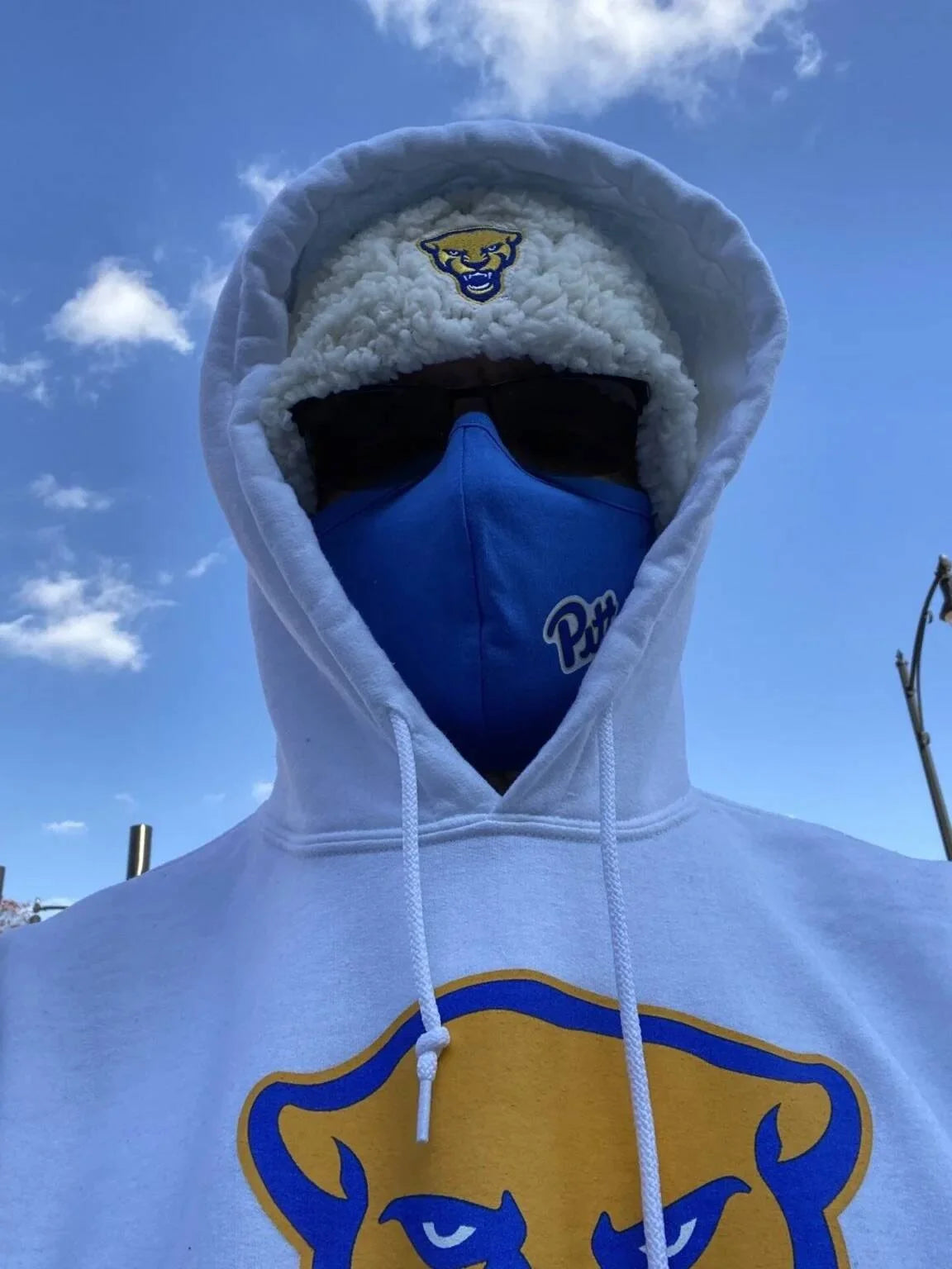 A Pittsburgh Stop hoodie